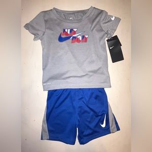 Nike 2 piece outfit 24 months